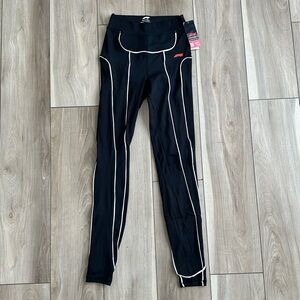 PacSun x Formula 1 Black Leggings with White Trim